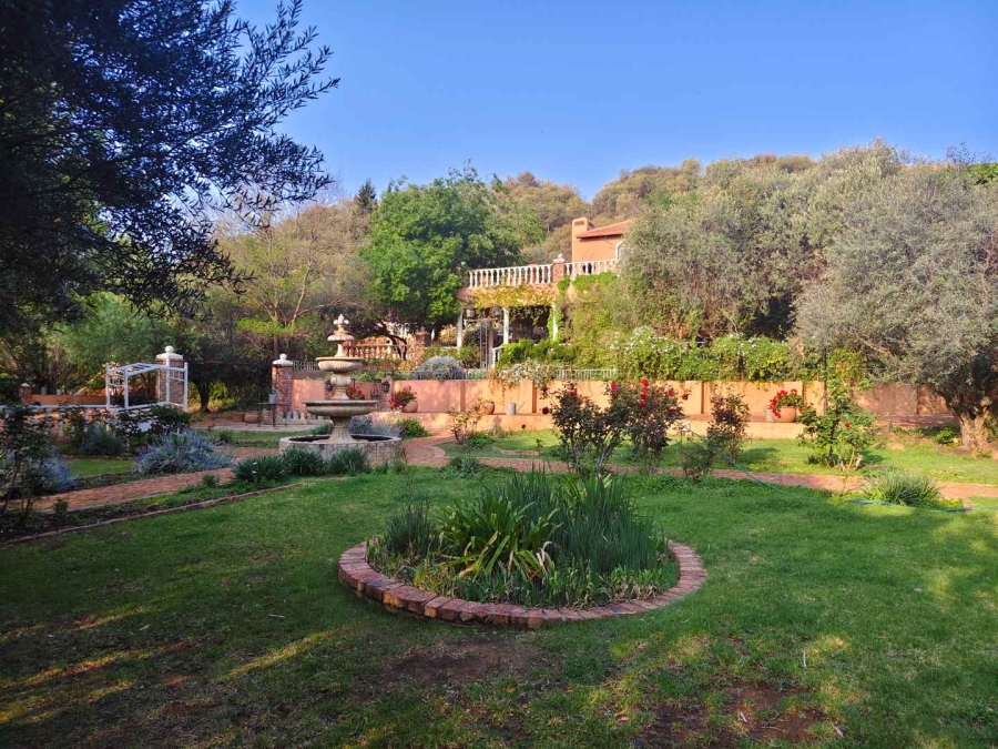 6 Bedroom Property for Sale in Quaggafontein Free State